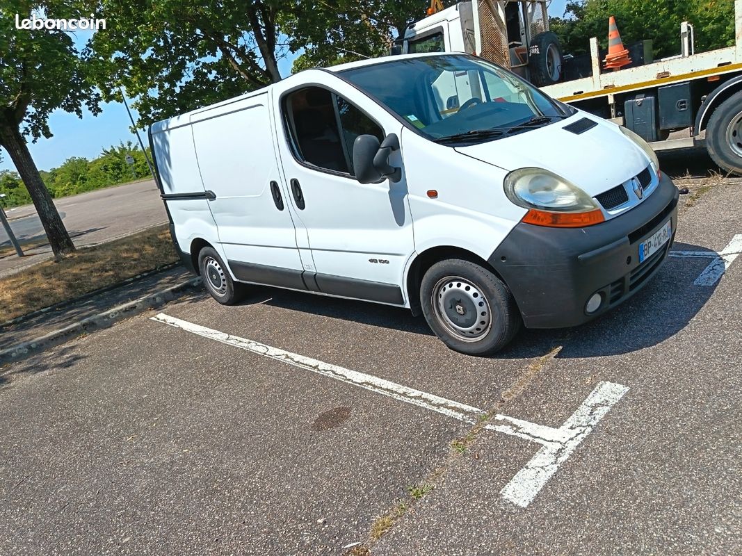 Renault trafic (image 1)