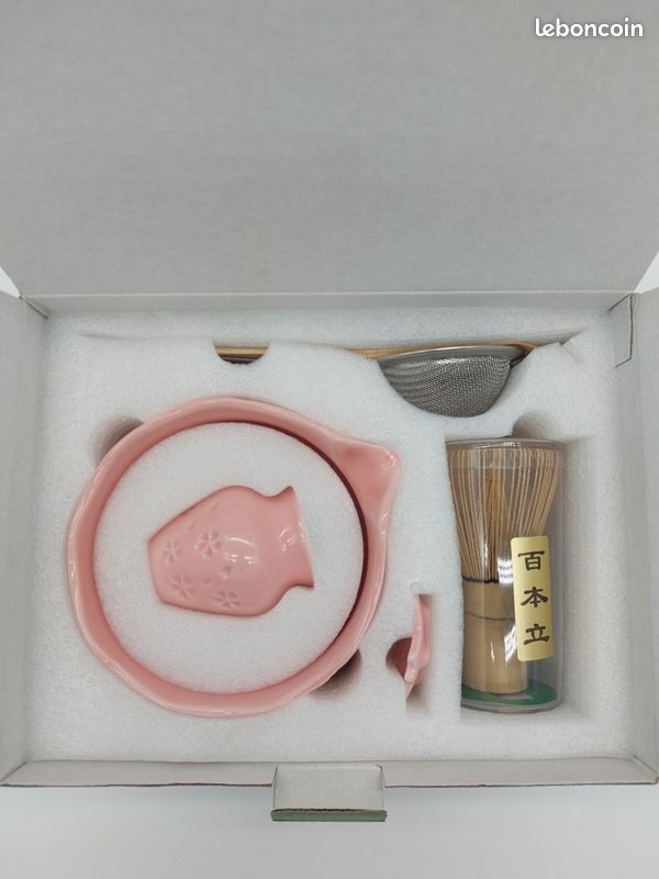 ZENS Kit Matcha 6 Pièces - Fouet Bambou, Bol Sakura, Cuillère, Tamis - Coffret Cadeau