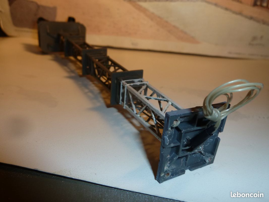 Faller 130898 Maquette, 2 Pylônes de câbles aériens (110 kV