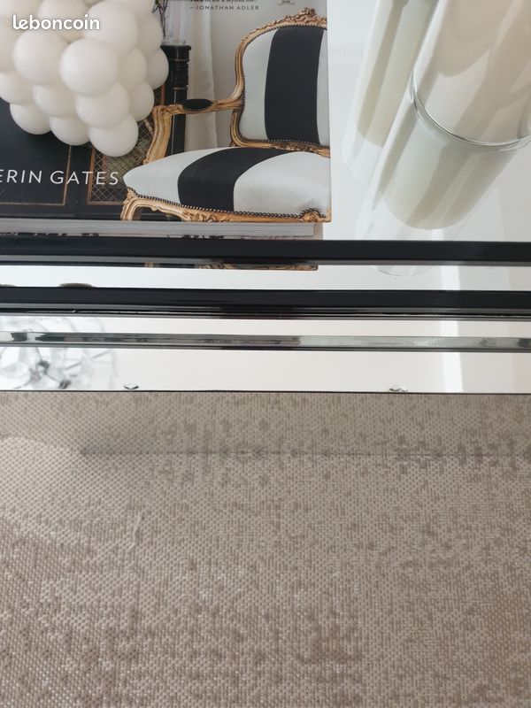 Table basse miroir (image 1)