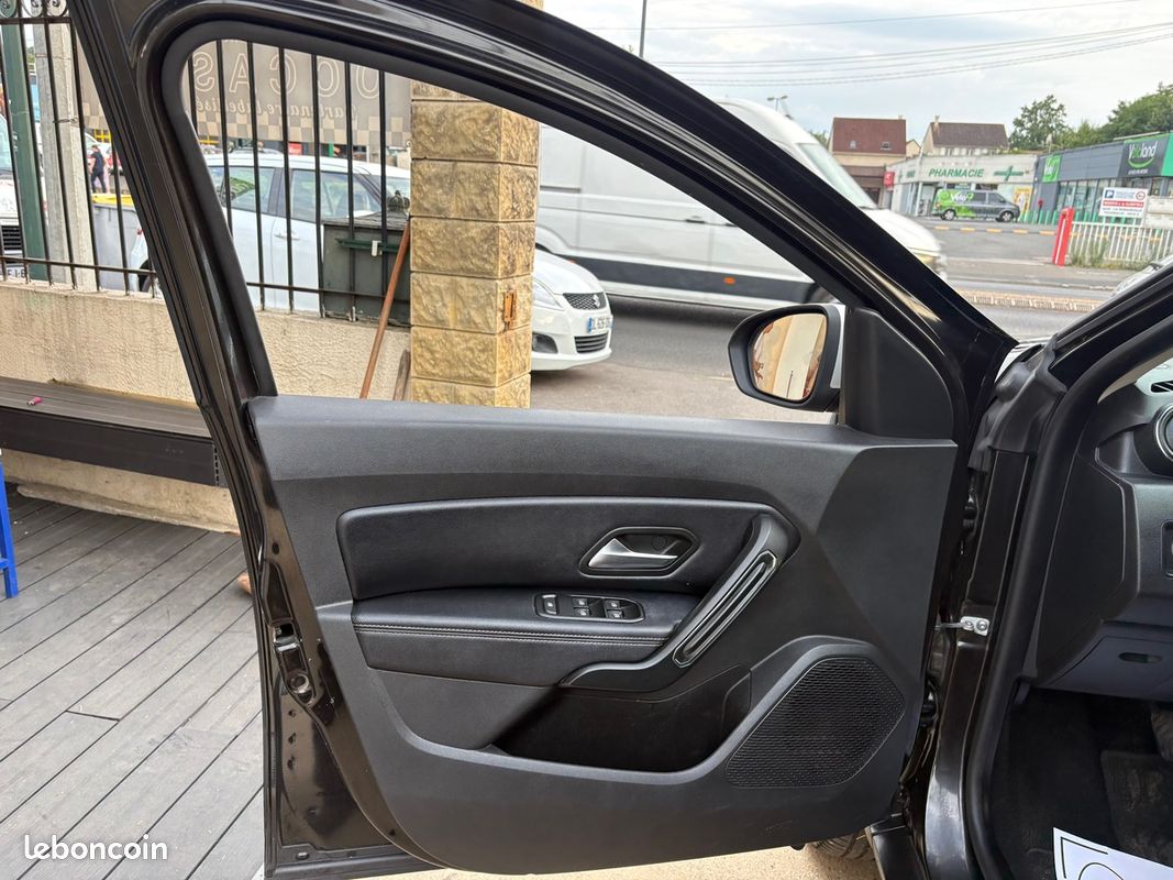 Dacia Duster 115 BDCI 4X2 Prestige (image 13)