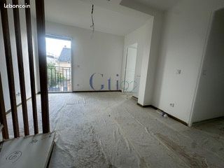 Maison a louer clamart - 4 pièce(s) - 123 m2 - Surfyn