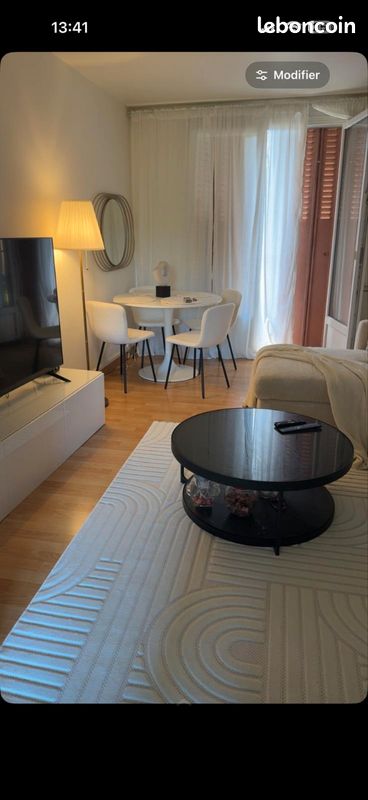 Appartement 3 pièces 52 m² · à Vaulx-en-Velin · 52 m² · 800 €/mois