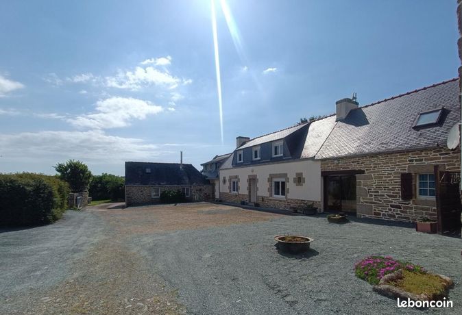 Maison 17 pièces 360 m²