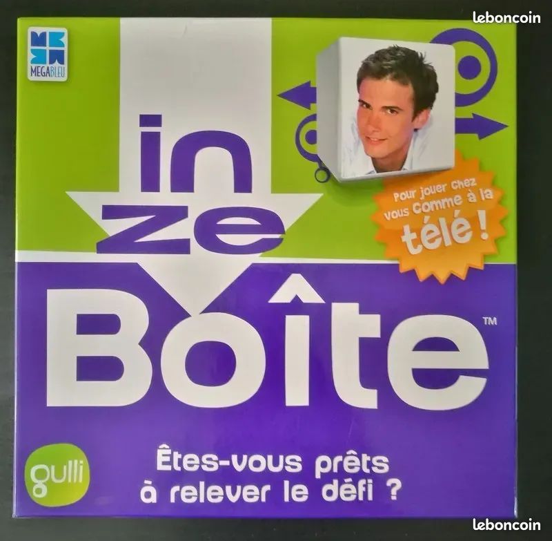 Jeu in ze boîte officiel en très bon état et divers (image 1)