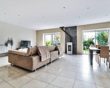 Maison 649 900 € - 210 m²