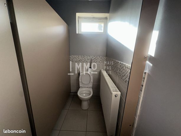 https://img.leboncoin.fr/api/v1/lbcpb1/images/16/8b/26/168b26d9ca4616ab1b1f970db5ad95fe9e8306c8.jpg?rule=ad-image