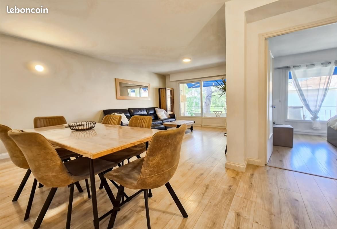 Appartement 4 pièces 79 m² · à Saint-Raphaël · 79 m² · 349 000 €