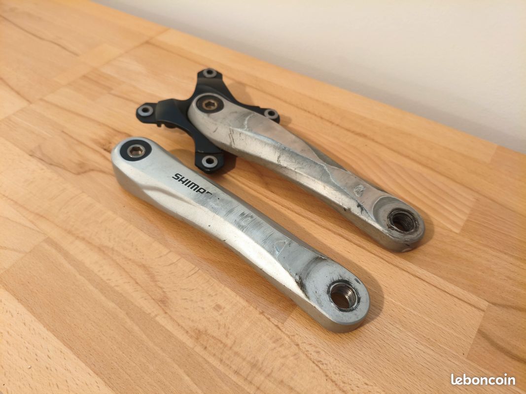 Pédalier Shimano Alivio FC-M410 : 104 BCD axe carré 175mm - triple, compatible single mono ou duo plateau avec vis fournies (image 1)