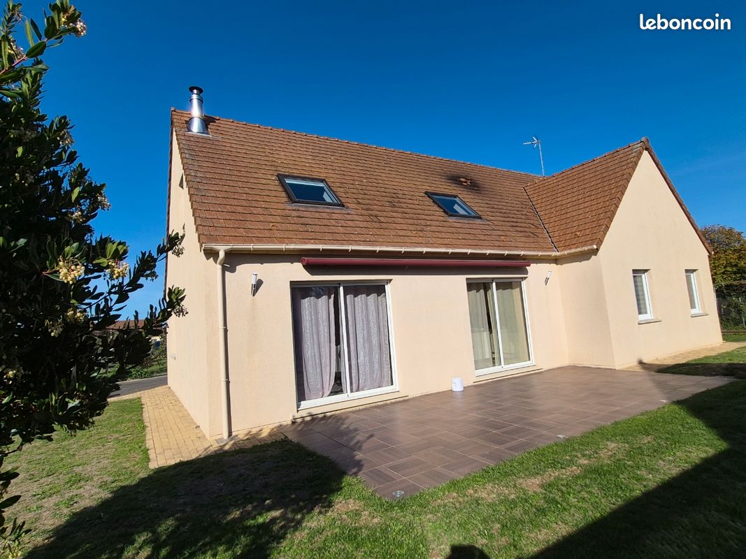 Maison 7 pièces 159 m² · à Argences · 159 m² · 359 000 €