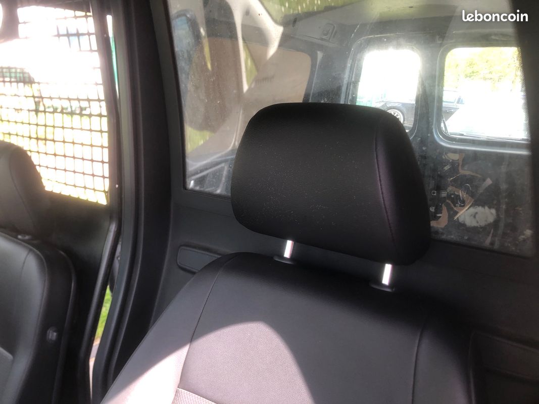 VOLKSWAGEN Caddy Iv Maxi 2.0 Tdi 150ch Long Confortline 2017 (image 13)