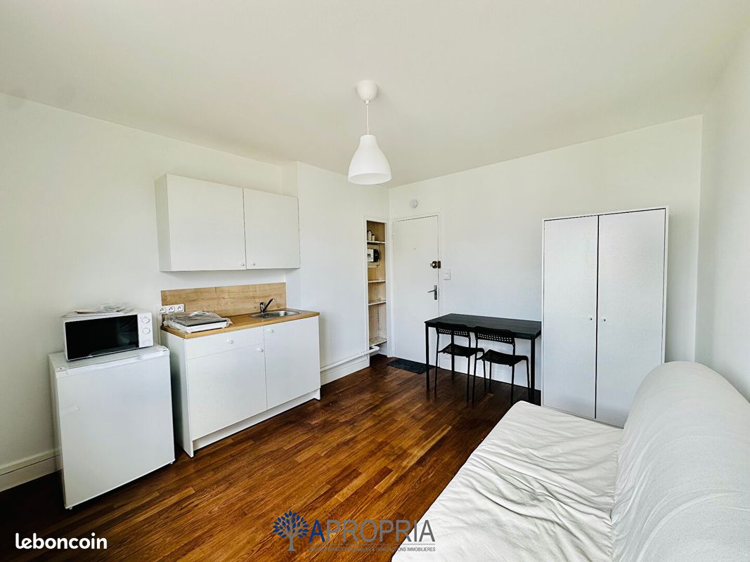 Appartement 1 pièce 13 m² · à Dijon · 13 m² · 350 €