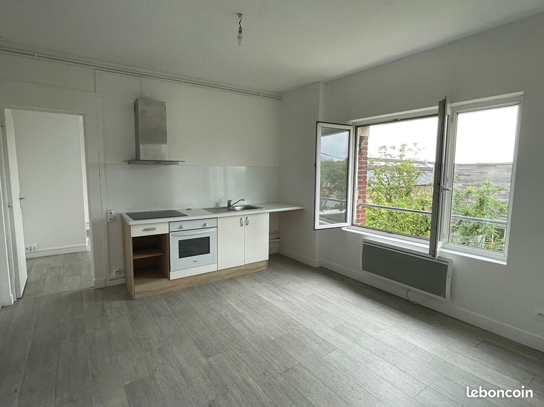 Appartement 3 pièces 57 m² · à Saint-Étienne-du-Rouvray · 57 m² · 590 €/mois