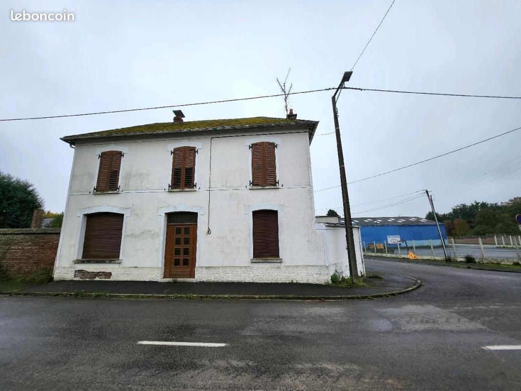 Maison 6 pièces 122 m² · à Vélu · 122 m² · 55 000 €