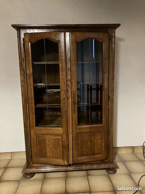 Armoire vitrée (image 1)