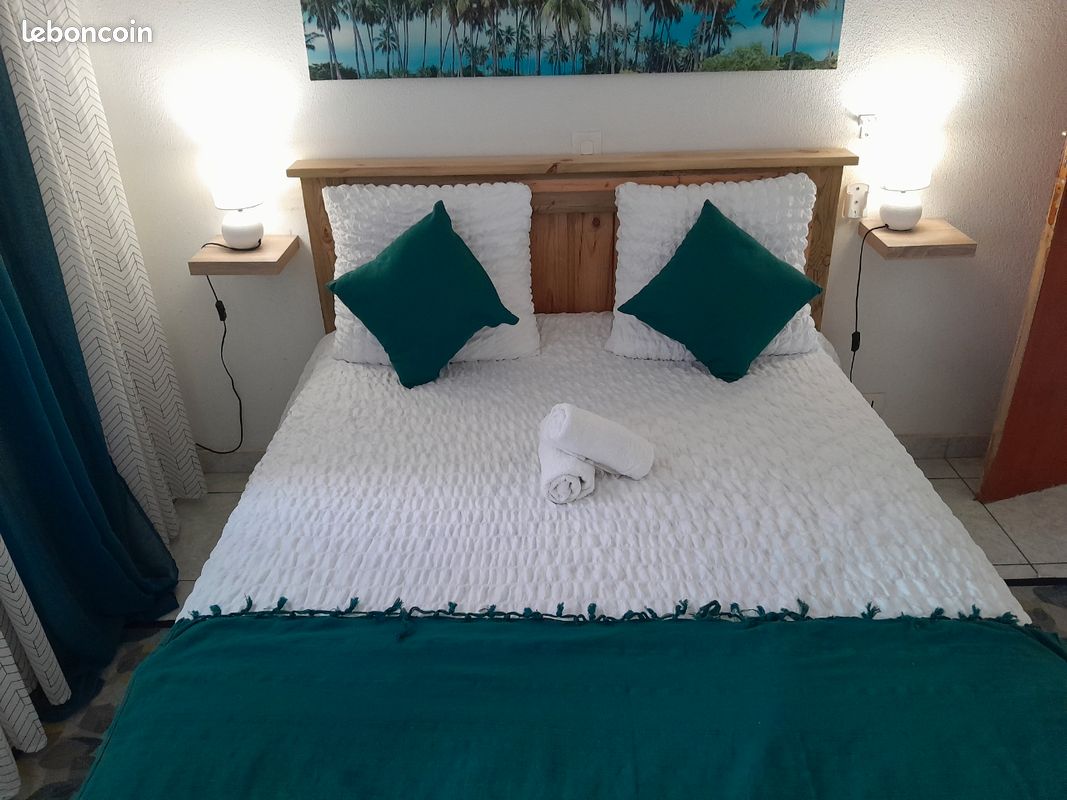 Appartement 1 pièce 46 m² · à Le Moule · 46 m² · 750 €