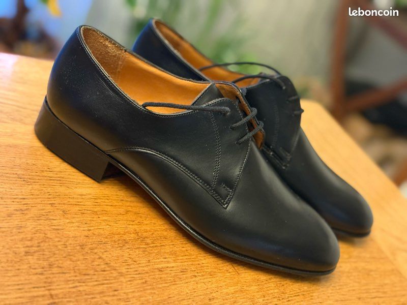 Chaussures De Ville Homme Marbot - Cuir Noir - Taille 44 - Style Richelieu - Occasion