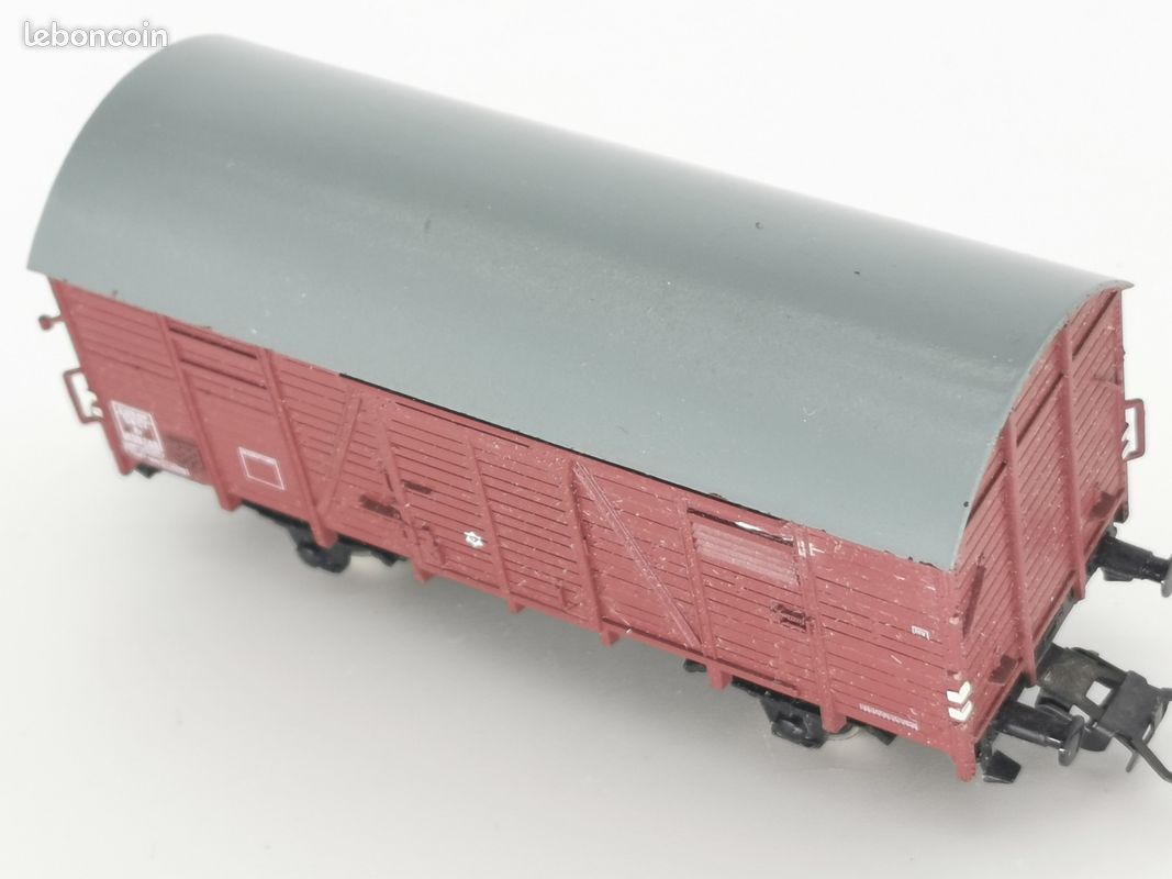 WAGON COUVERT SNCF Piko proche du neuf en boîte HO 2 EUR 15,00 - PicClick FR