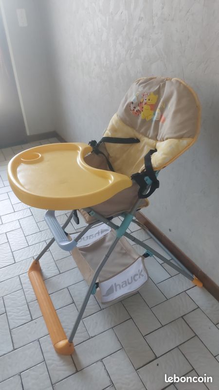 Chaise haute winnie l'ourson marque Hauck (image 3)