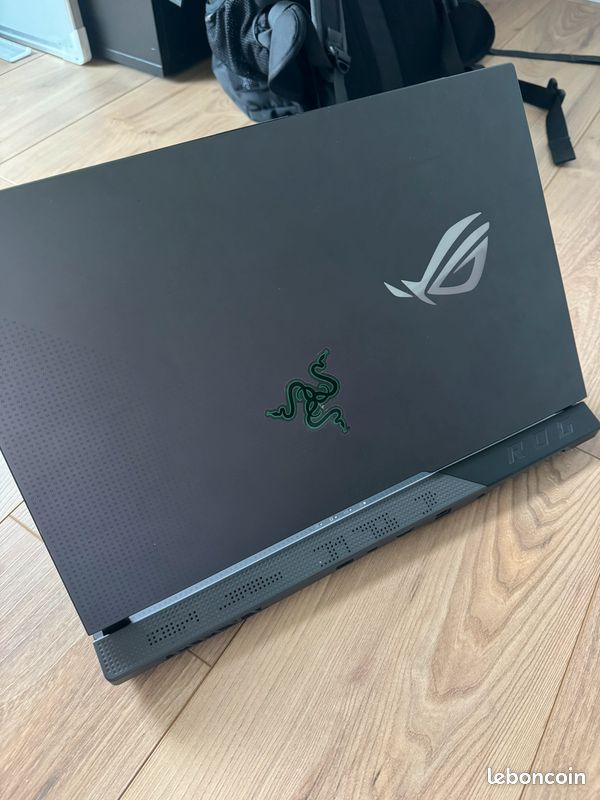 Asus ROG Strix G17 PC Portable Gamer 17" I7 RTX 2060 SSD 512 Go Win11