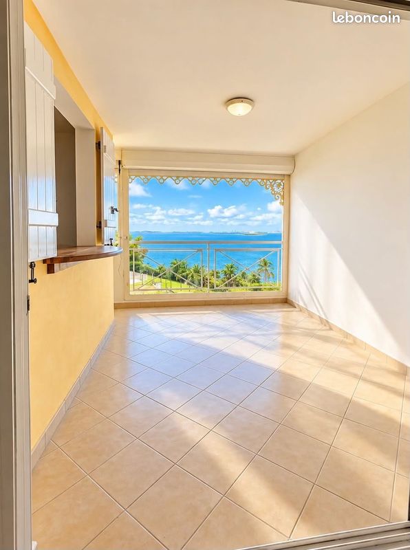 Appartement 4 pièces 116 m² · à Petit-Bourg · 116 m² · 270 000 €