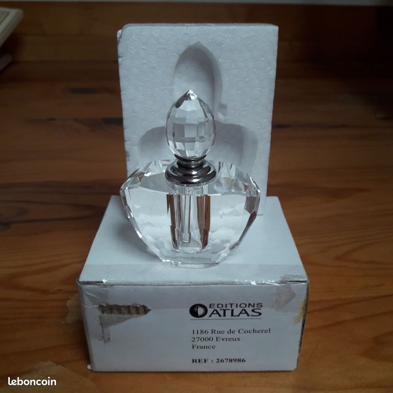 Petit flacon pour parfum deco neuf (image 3)