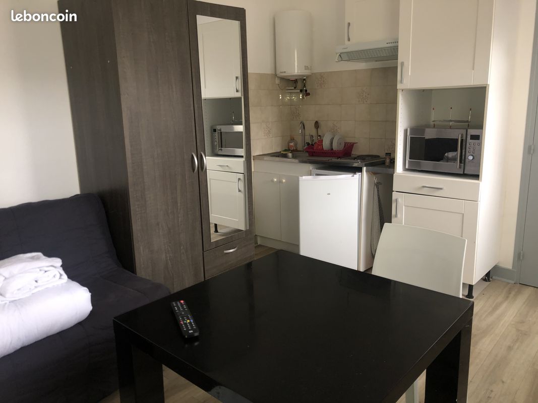 Appartement 1 pièce 17 m² · à Saumur · 17 m² · 250 €/mois