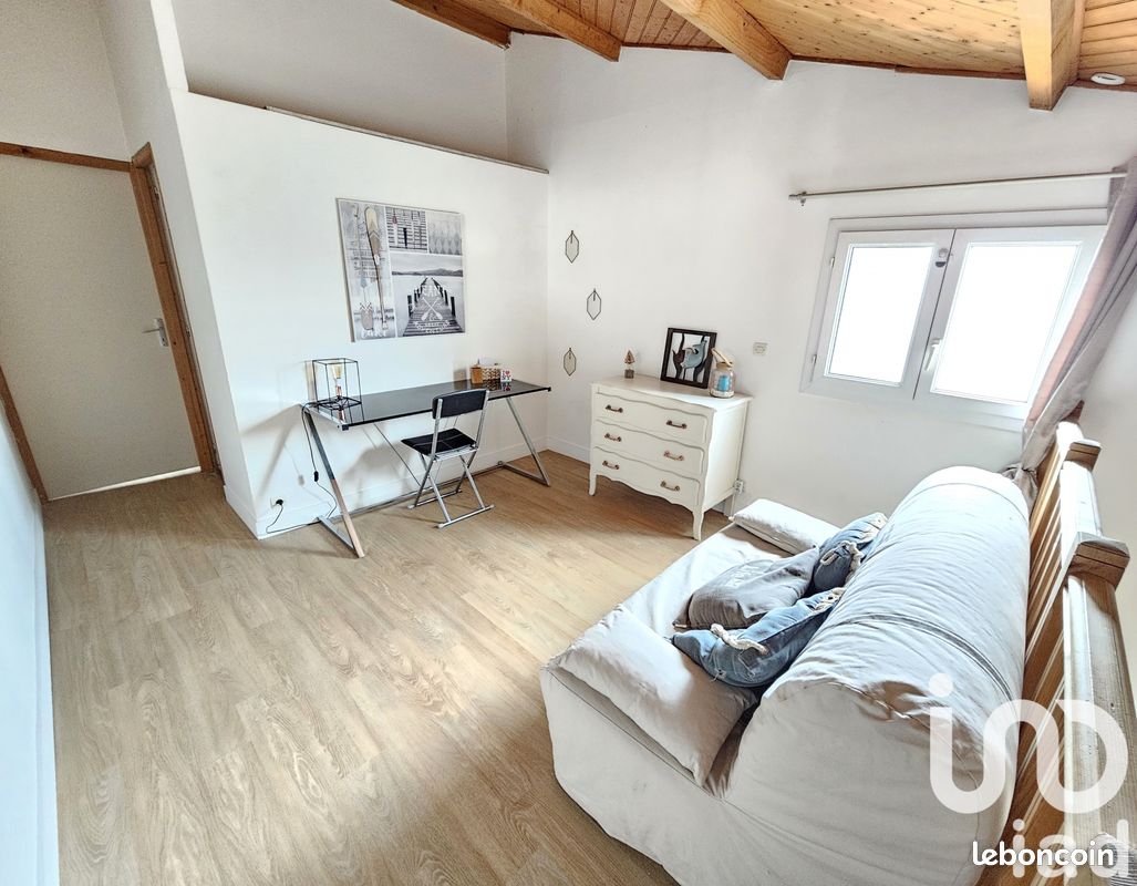 Maison de ville 6 pièces 121 m² - La Tremblade 17390 (image principale 8)