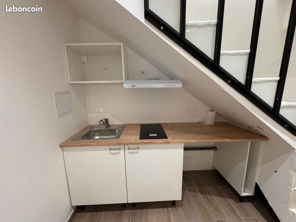 Appartement a louer saint-priest - 1 pièce(s) - 18 m2 - Surfyn