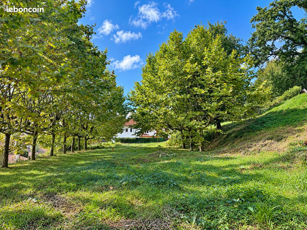 Terrain 483 m² Urrugne (image 1)