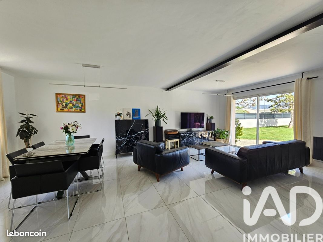Maison 6 pièces 132 m² · à La Limouzinière · 132 m² · 393 000 €