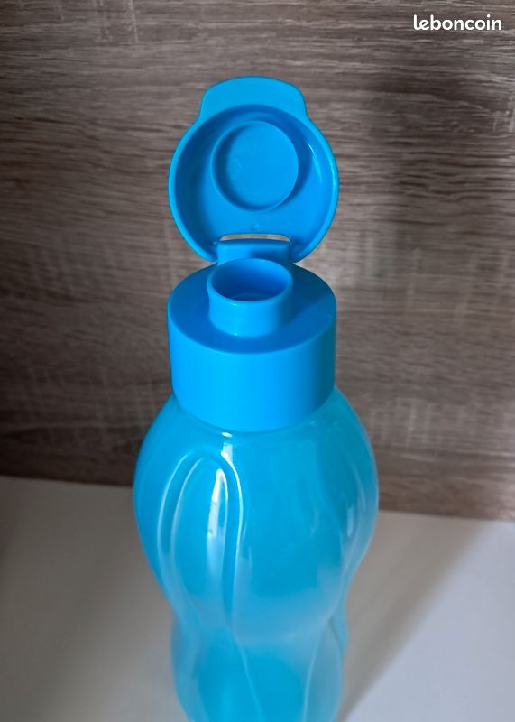 Bouteille Tupperware (image 2)
