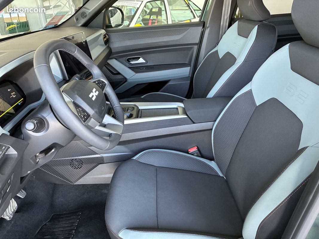 DACIA BIGSTER 1.8 HYBRID 155 cv EXTREME + PACK COLD 2 + PACK PARKING + HAYON ELECTRIQUE NEUF (image 4)