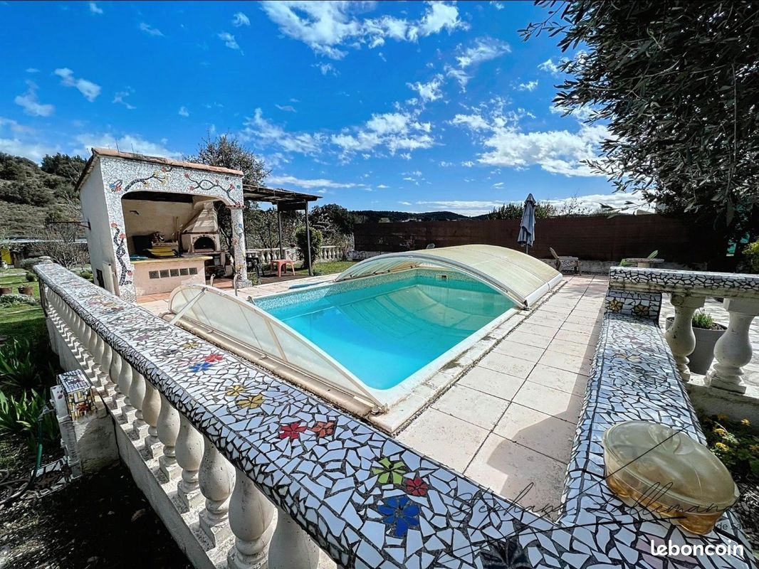 Maison 6 pièces 141 m² (image 1)