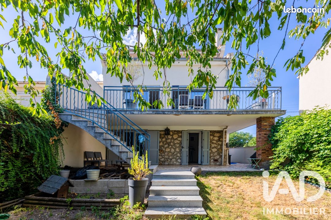 Maison 6 pièces 132 m² · à Argenteuil · 132 m² · 449 000 €