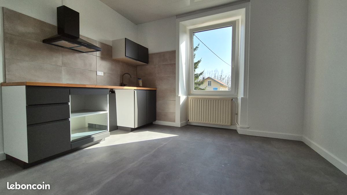 Appartement 3 pièces 75 m² · à Bethoncourt · 75 m² · 550 €