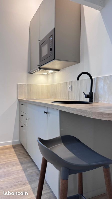 Appartement 2 pièces 32 m² · à Bordeaux · 32 m² · 890 €/mois