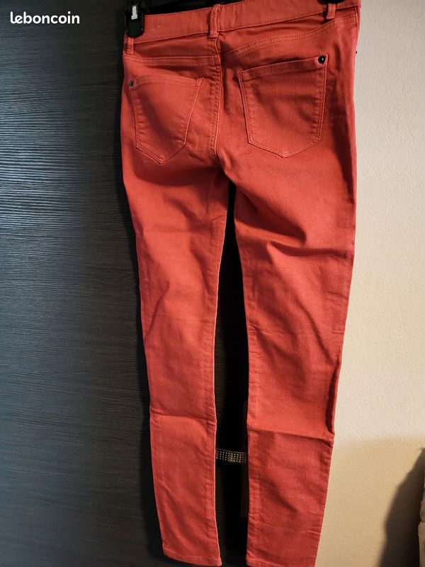 Pantalon femme taille 36 (image 3)