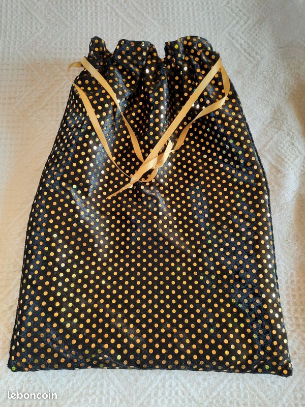 Pochon Noël noir et or (image 1)