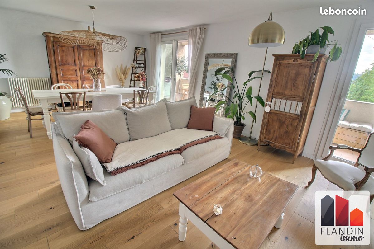 Appartement 3 pièces 78 m² · à Vernaison · 78 m² · 279 000 €