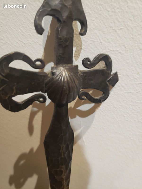 Croix fer forger ancienne (image 3)