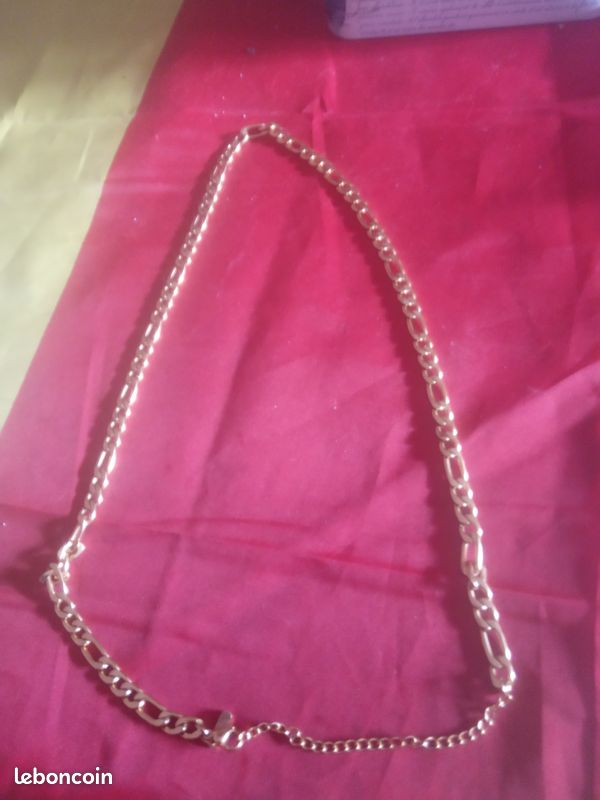 Chaine magnifique plaquer or (image 1)