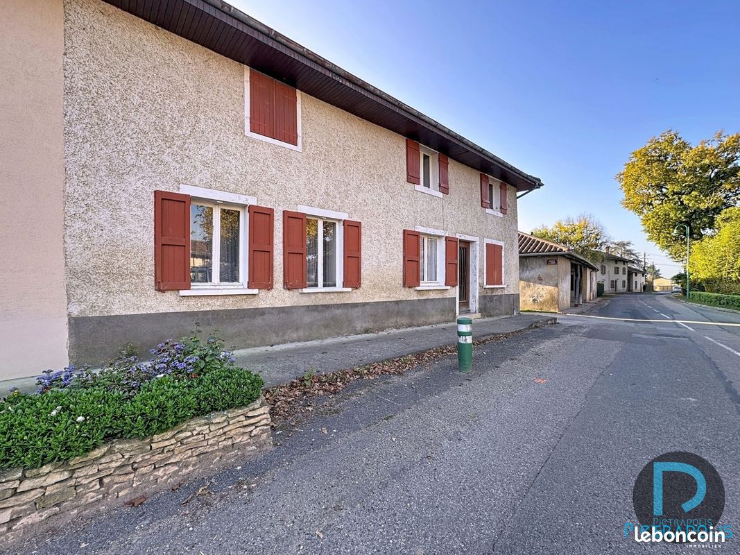 Maison 6 pièces 150 m² · à Vonnas · 150 m² · 159 000 €