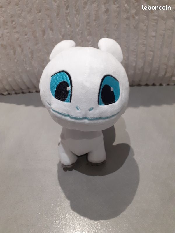 Peluche dragon the hidden world 2019 (image 1)