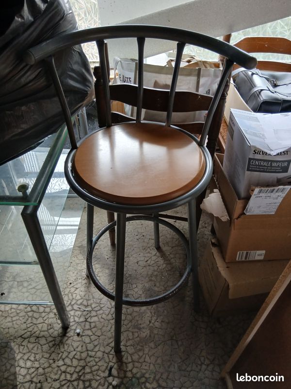 Tabouret pivotant (image 1)