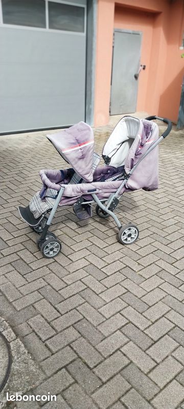 Poussette double (image 1)