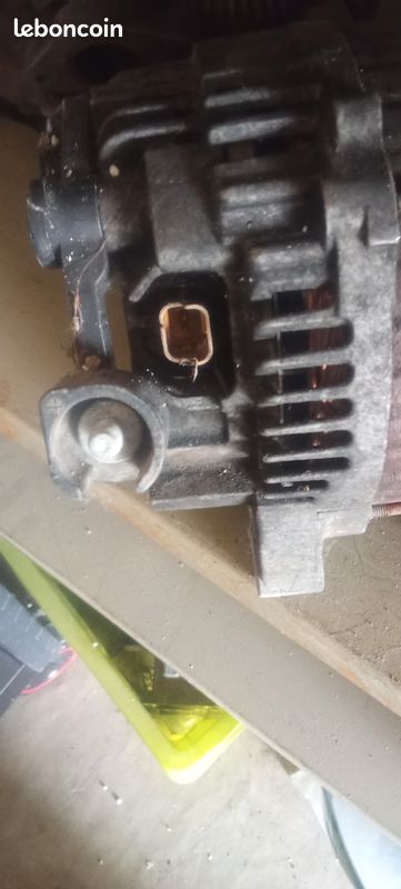 Alternateur 2L HDi (image 2)