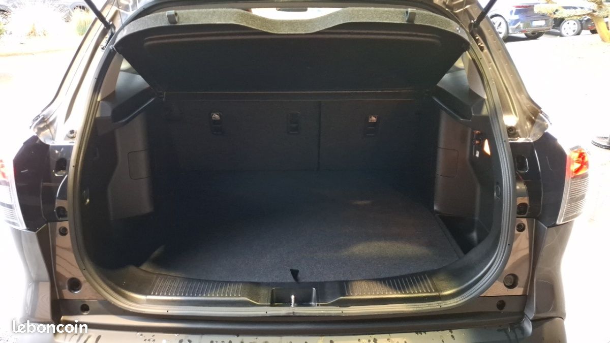 Suzuki s-cross II 1.4 BOOSTERJET HYBRID PRIVILEGE (image 10)