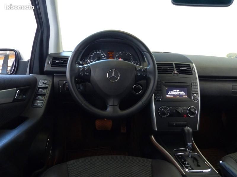 Mercedes-benz Classe A 180 CDI Avantgarde CVT (image 13)
