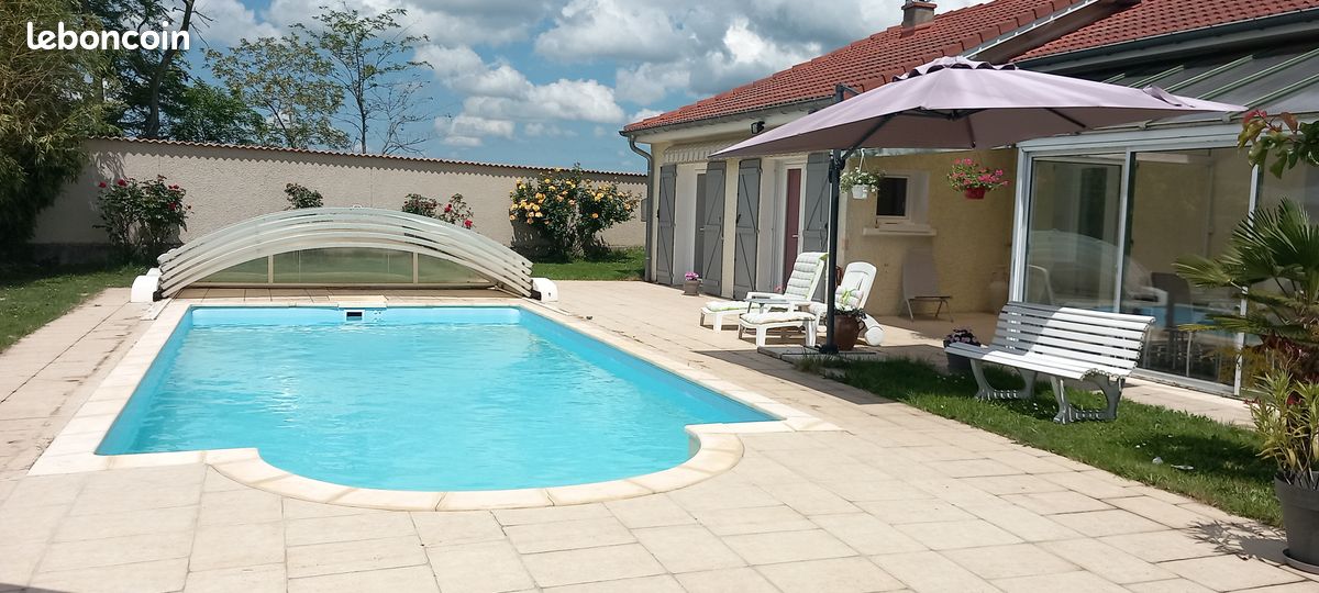 Maison 7 pièces 196 m² · à Beaurepaire · 196 m² · 369 000 €